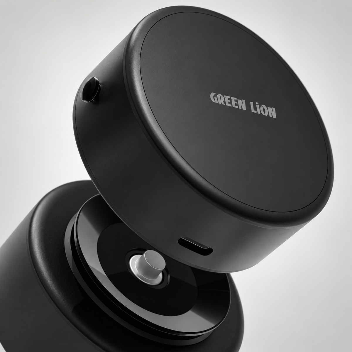 GLION AUTO SUCTION PHONE — GREY Studio detail
