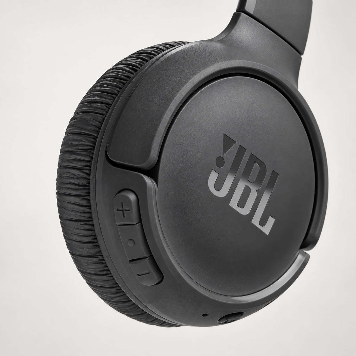 JBL TUNE 520 HEADSET — GREY Studio detail