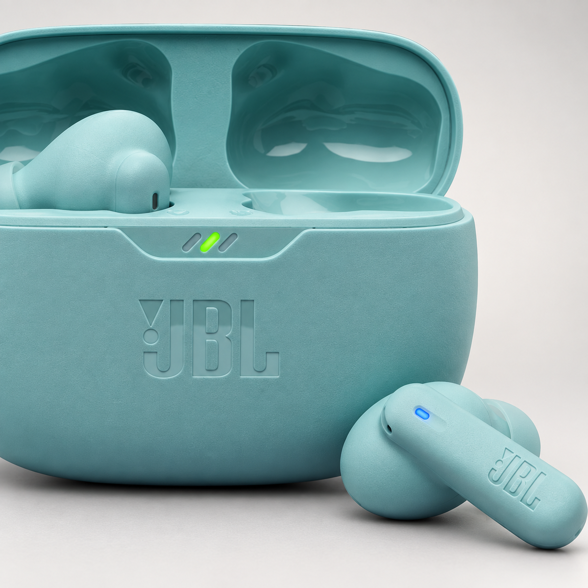 JBL WAVE BEAM 2 EARBUDS — GREY Studio detail