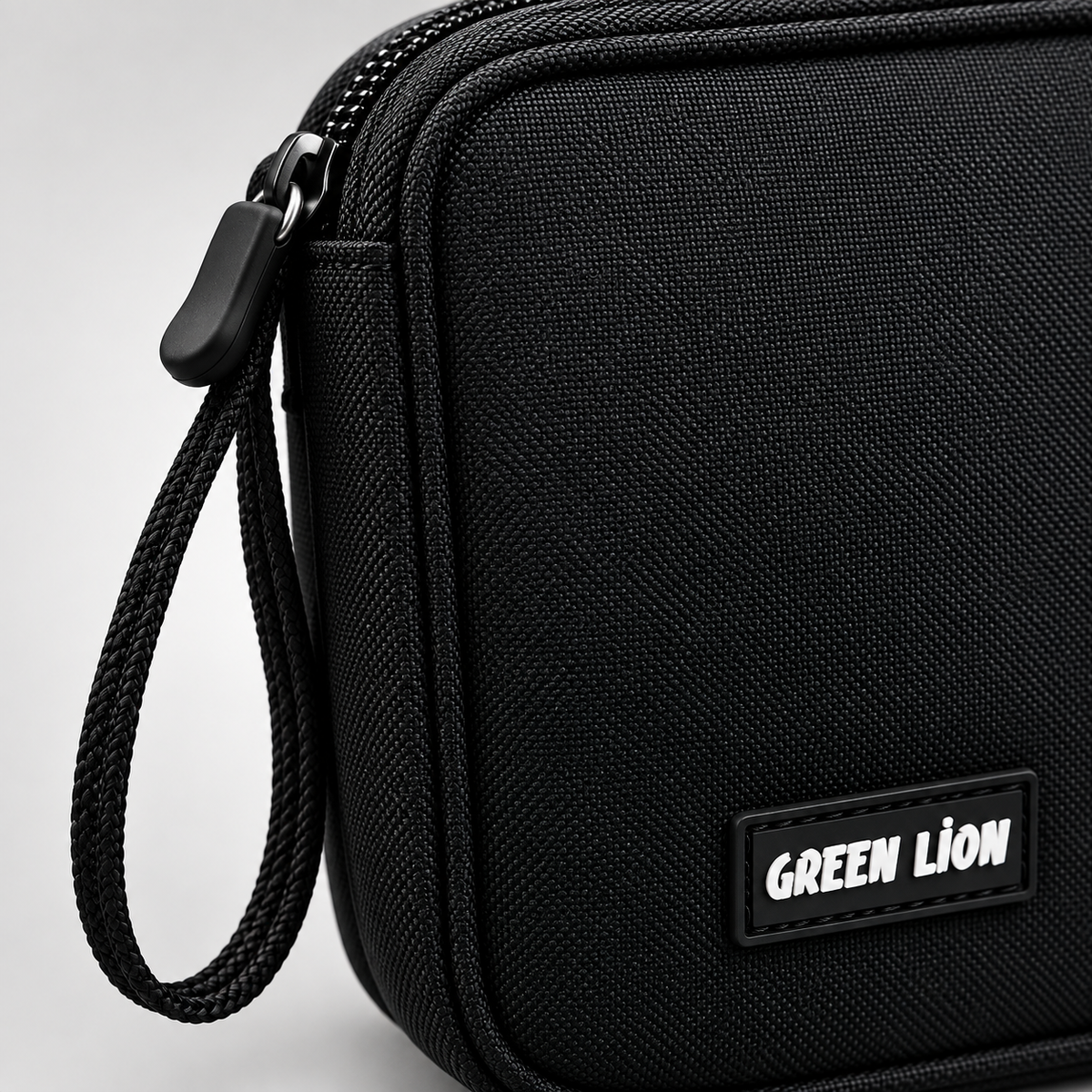 Green Lion 6 In 1 Universal Travel Bag — GREY Studio detail