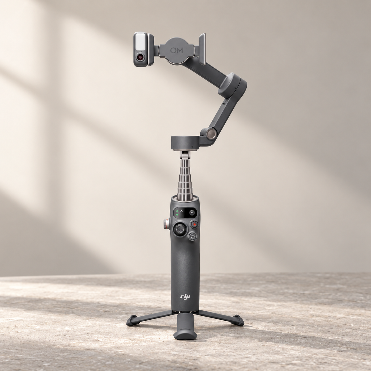 DJI OSMO MOBILE 7P BLACK — GREY Studio editorial