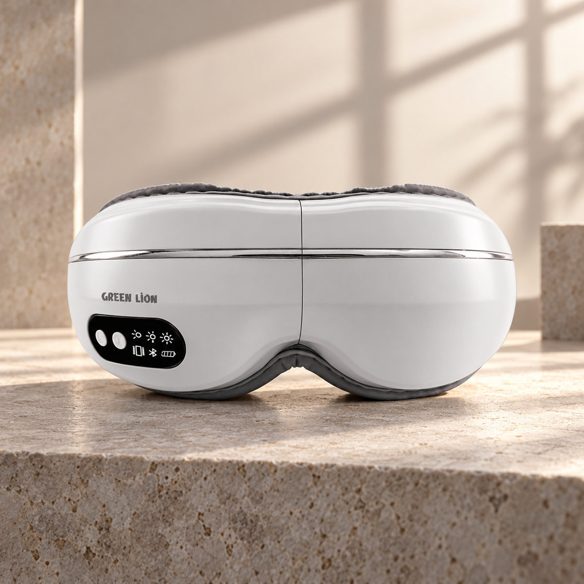 GLION EYE MASSAGER 185163 — GREY Studio editorial