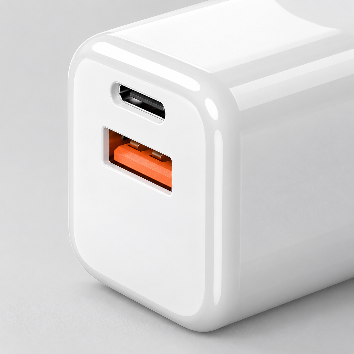 GREY Studio detail | Porodo Blue 20W Wall Charger White | PB-20WDWC-WH