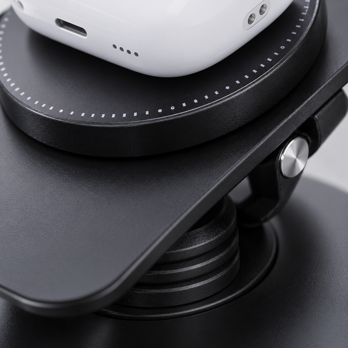 GREY Studio detail | Porodo Wireless Charging Rotating Stand - Black | PD-FWCH035-BK