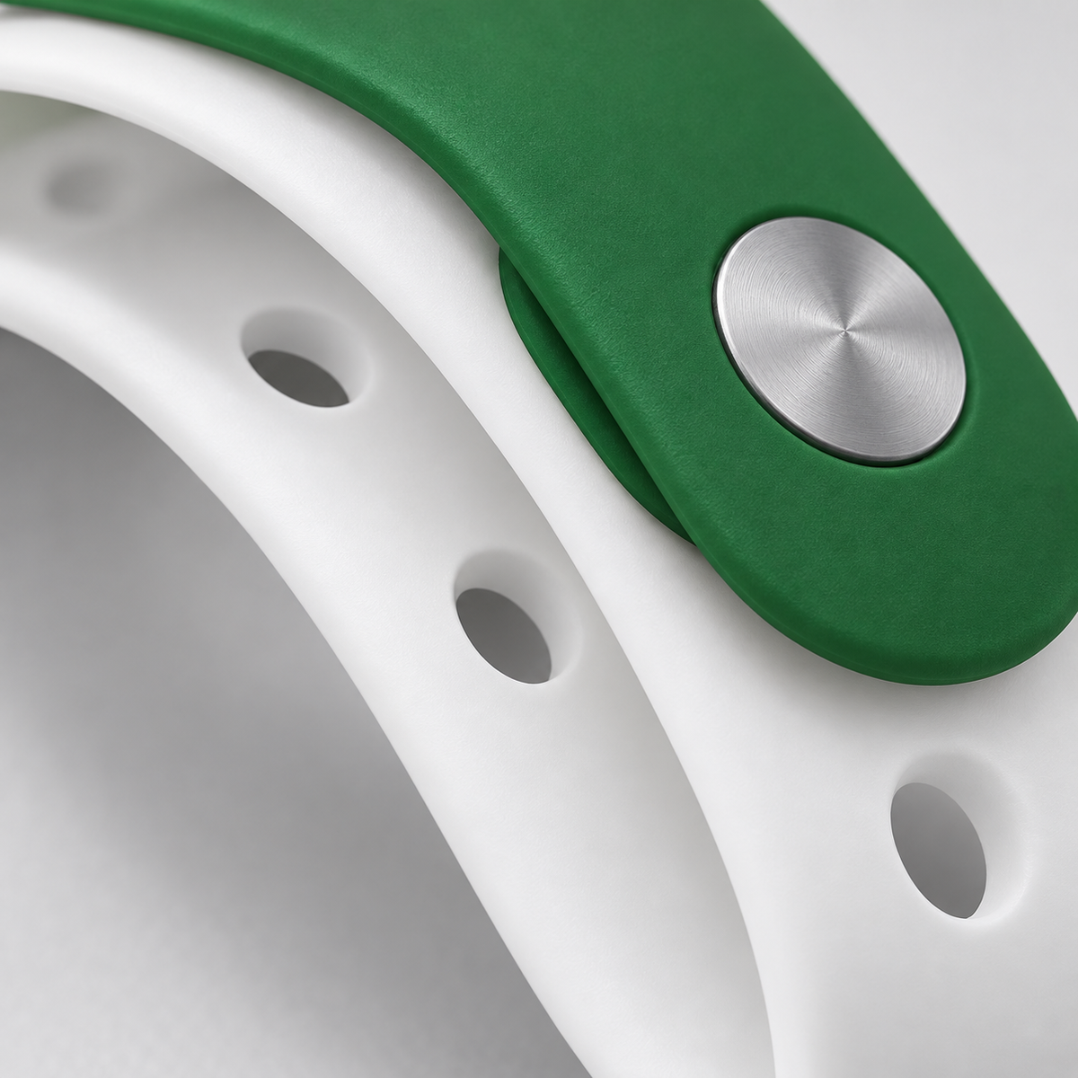 GREY Studio detail | Porodo Lifestyle Silicone Saudi Arabia Flag Watch Strap - Green / White We use cookies to provide you a better user experience on this website. Cookie Policy | PD-KSASTP-GWH