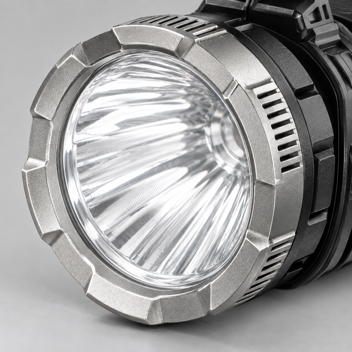 GREY Studio detail | Porodo LifeStyle Outdoor 10W 3 in 1 Flashlight with FM Radio and Bluetooth Speaker | PD-LSFLSP