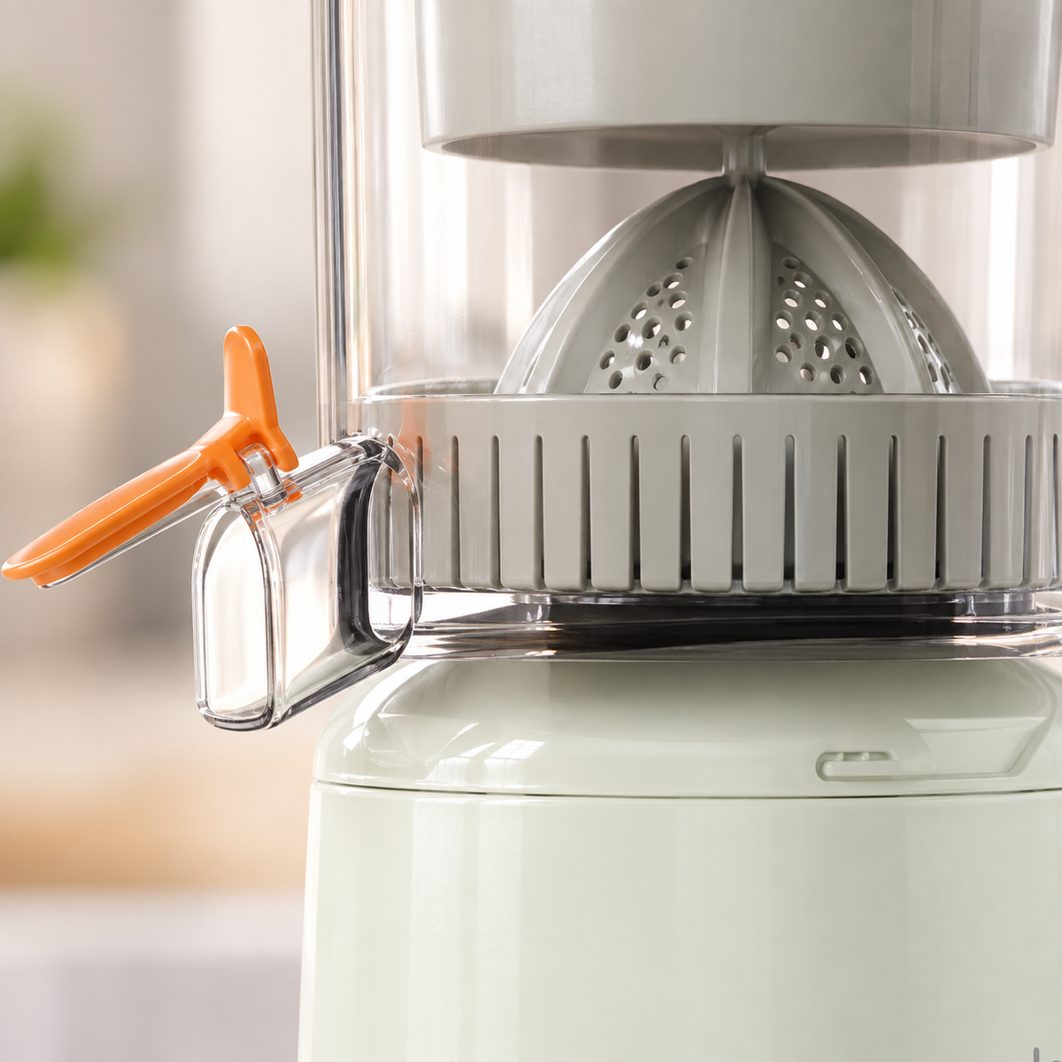 GREY Studio detail | Porodo Lifestyle Portable Cordless Juicer | PD-LSSJ45-WH
