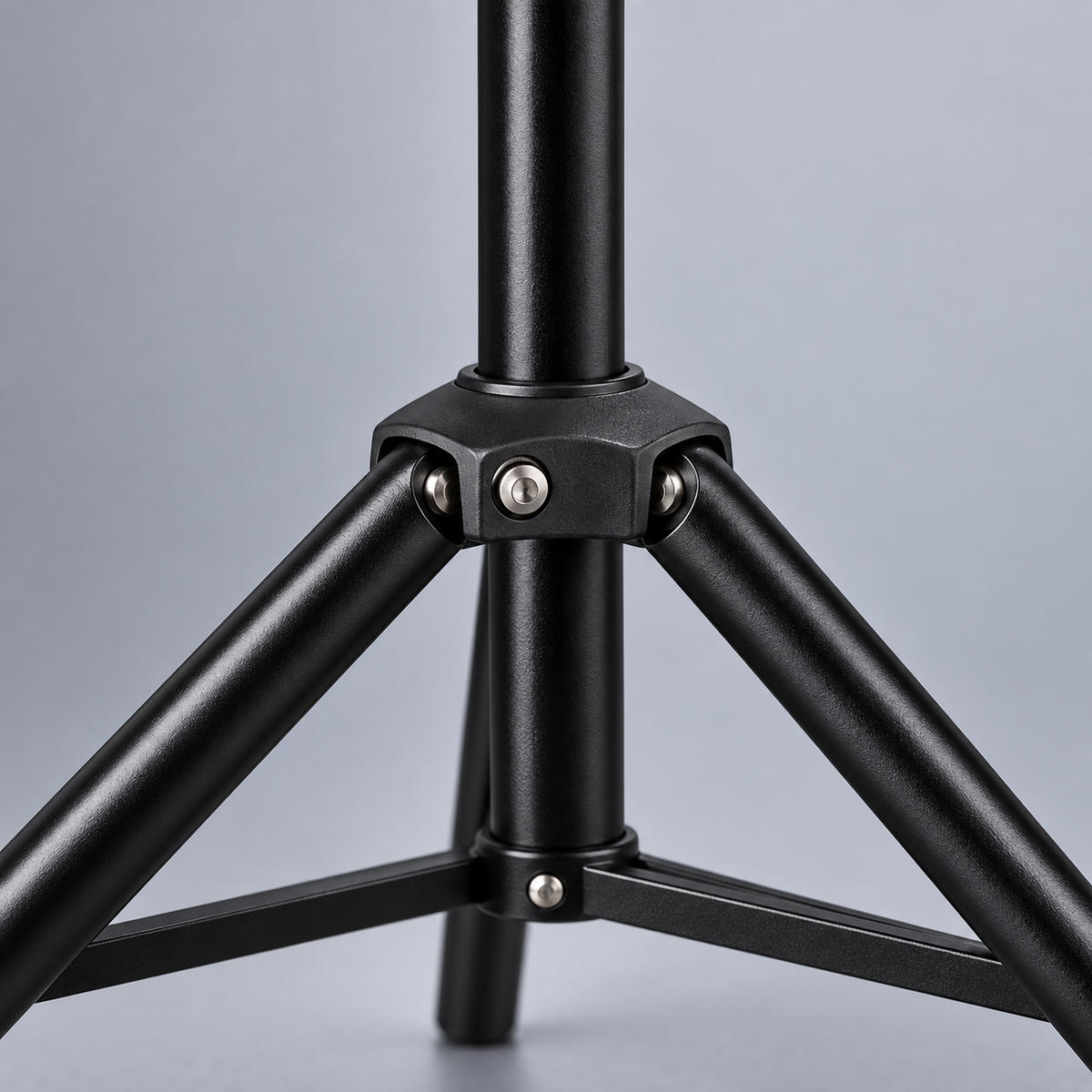 GREY Studio detail | Porodo Portable Expandable Tripod - Black | PD21M2026BK