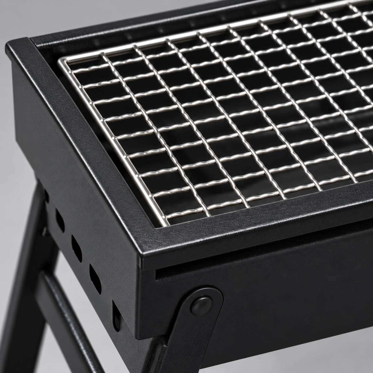 GREY Studio detail | Porodo Lifestyle Portable Folding Large BBQ Grill - Black | PDLFSTBSABK