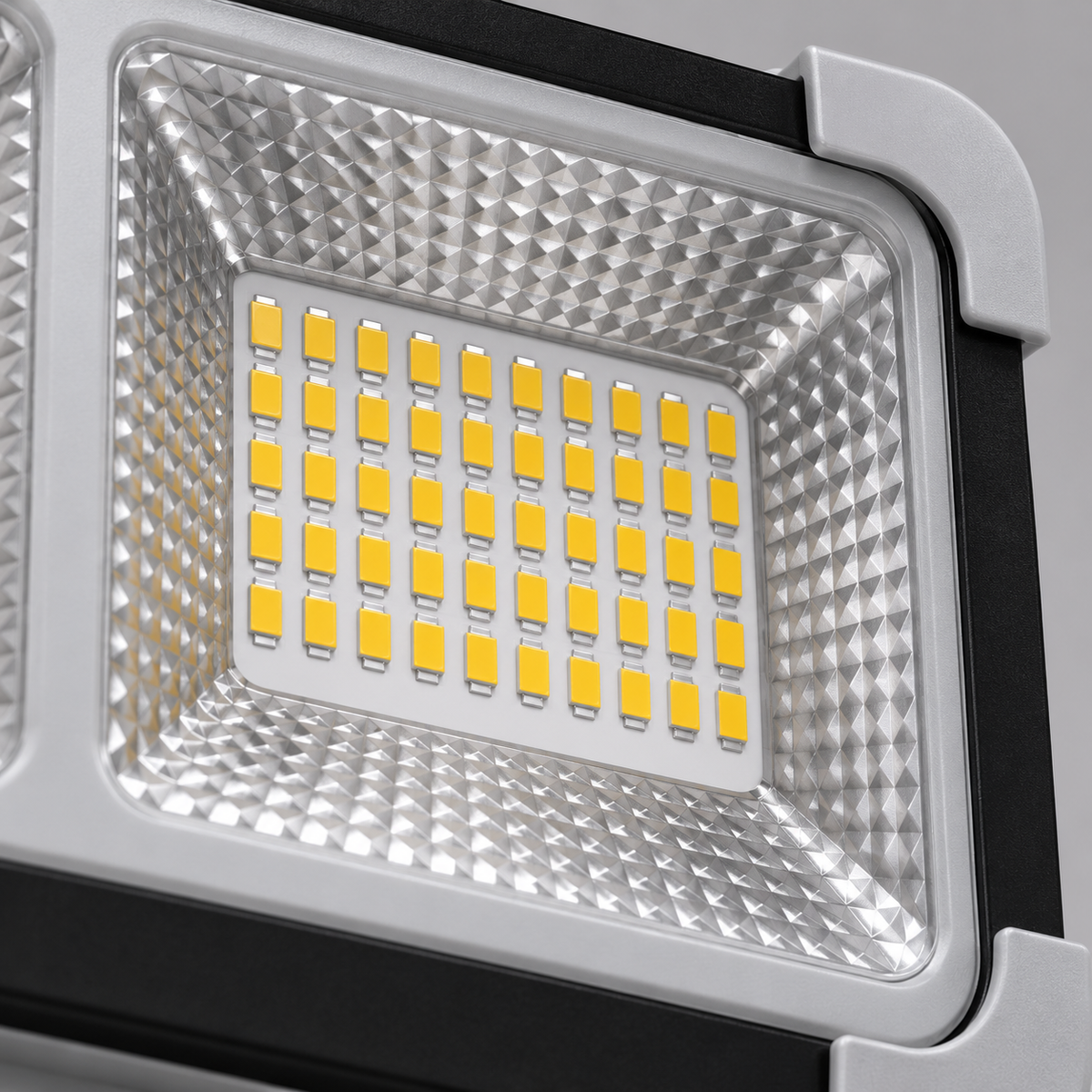 GREY Studio detail | Porodo Lifestyle Sunlite Solar-Powered Rechargeable Outdoor LED Light - Grey | PDQTS100WH