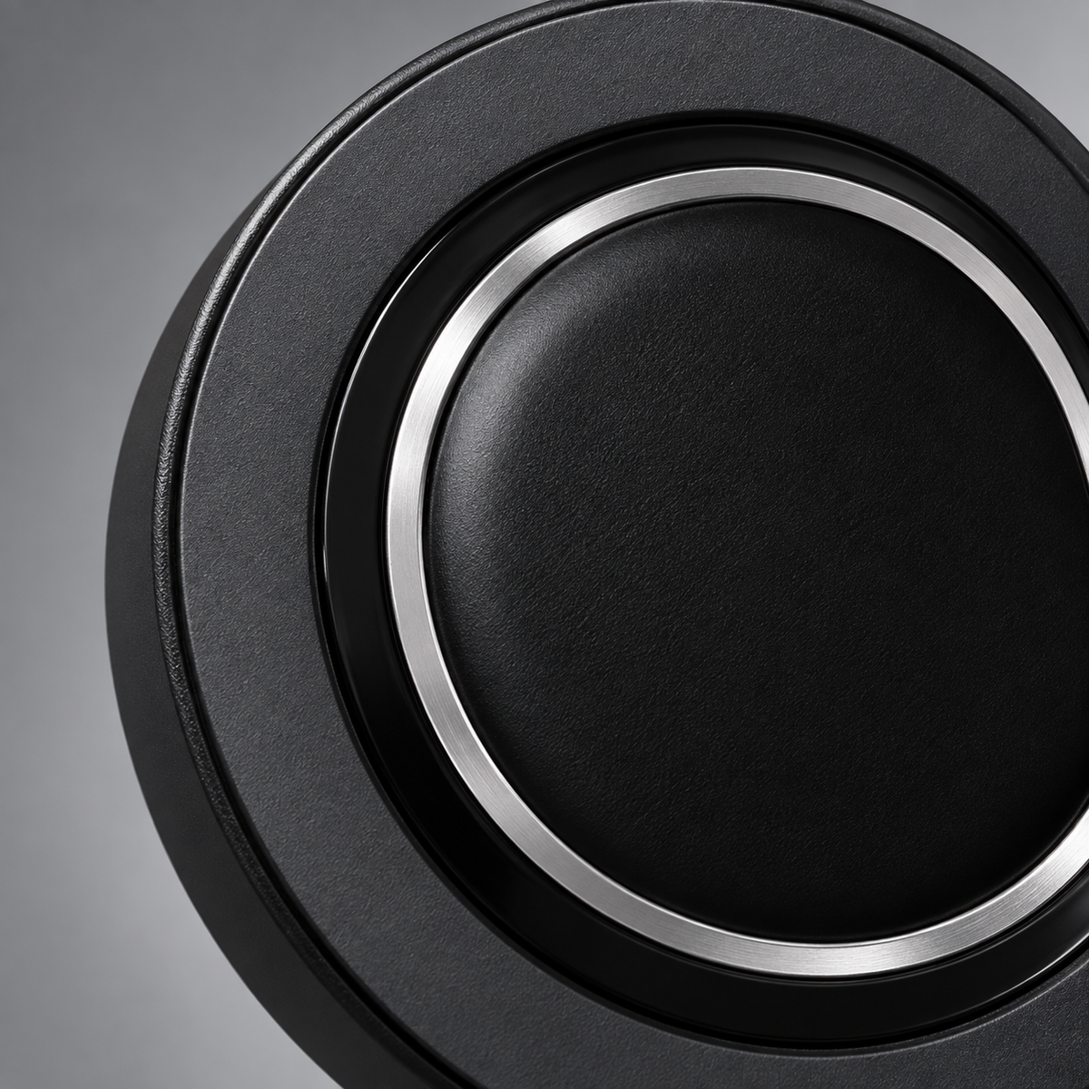 GREY Studio detail | Porodo Clavomag 360� Adjustable Car Mount with Powerful Magnets - Black | PDRLX16BK