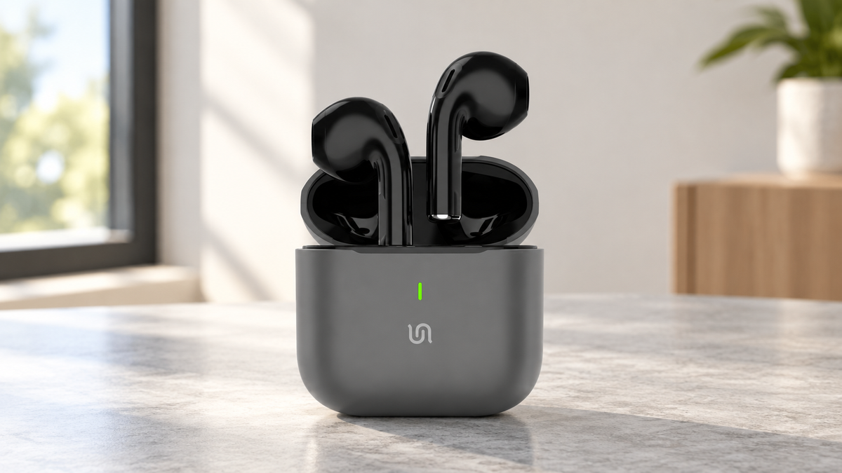 GREY Studio lifestyle | Porodo Soundtec Jetpods In-Ear Wireless Earbuds - Black | PDST2232ZK1