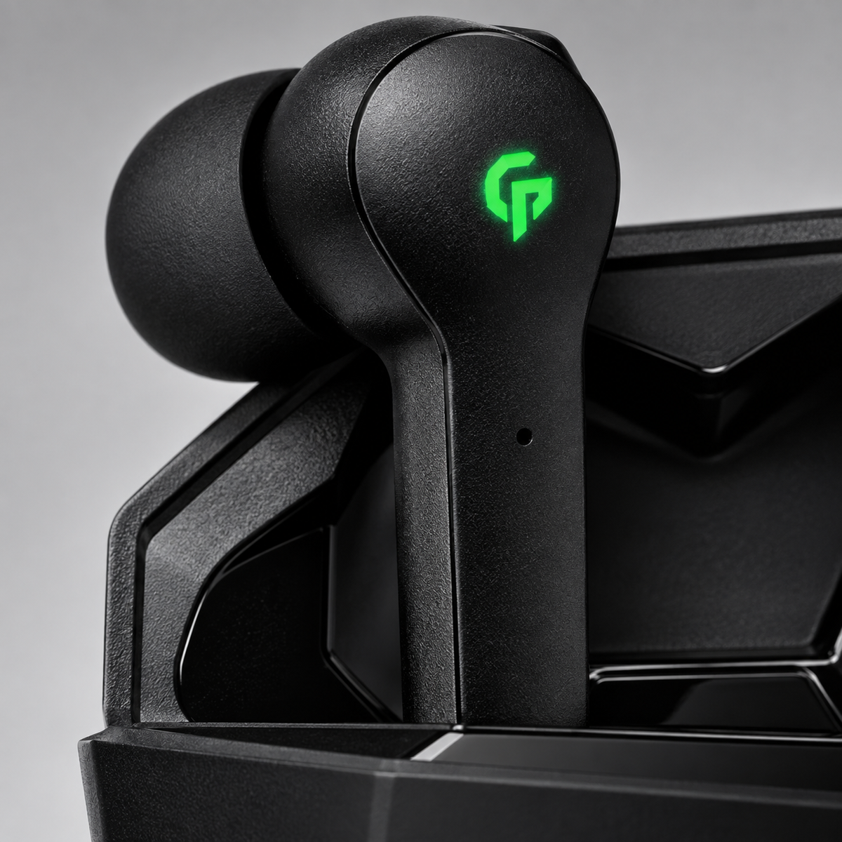 GREY Studio detail | Porodo Gaming True-Wireless Earbuds 300mAh | PDX412-BK