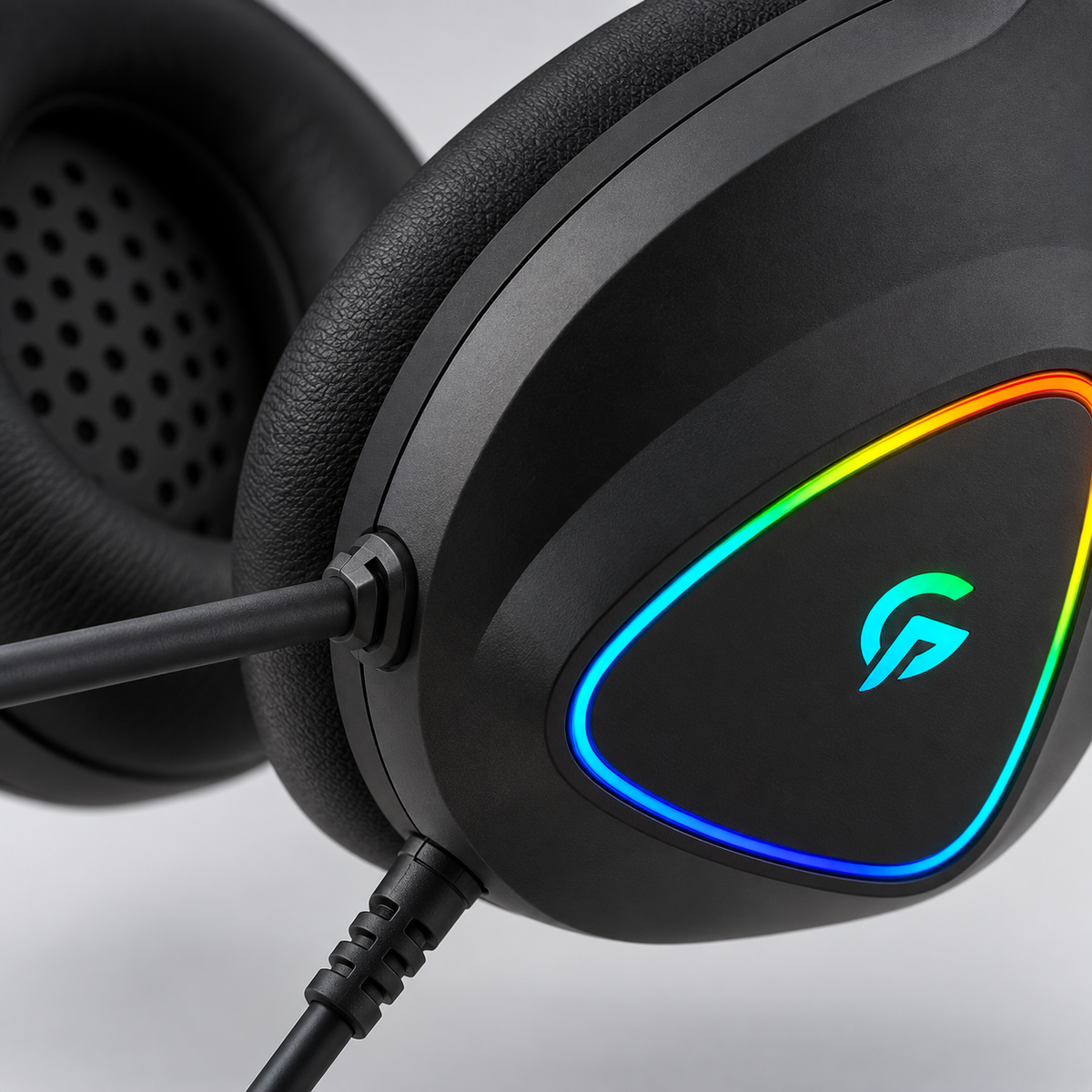 GREY Studio detail | Porodo Gaming Headphone HD Sound with RGB - Black | PDX414BK